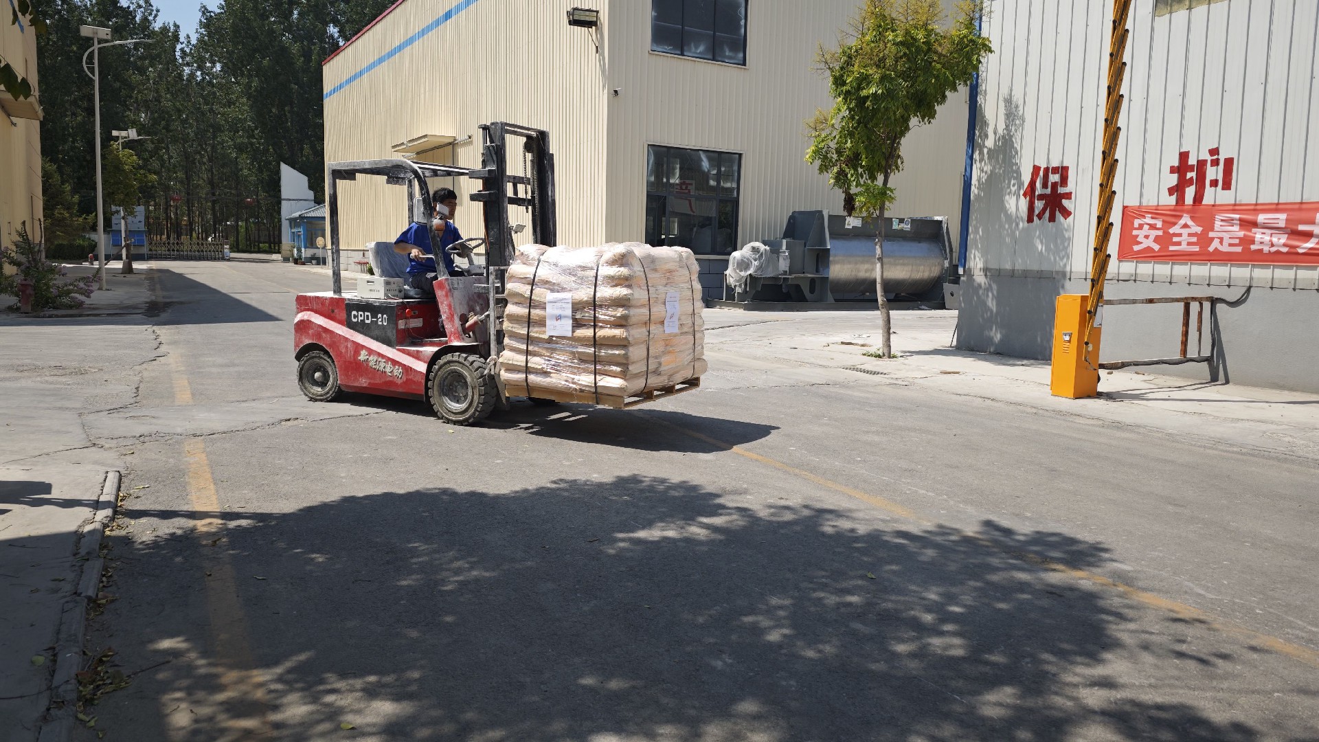 FR613M环保TPU阻燃母粒